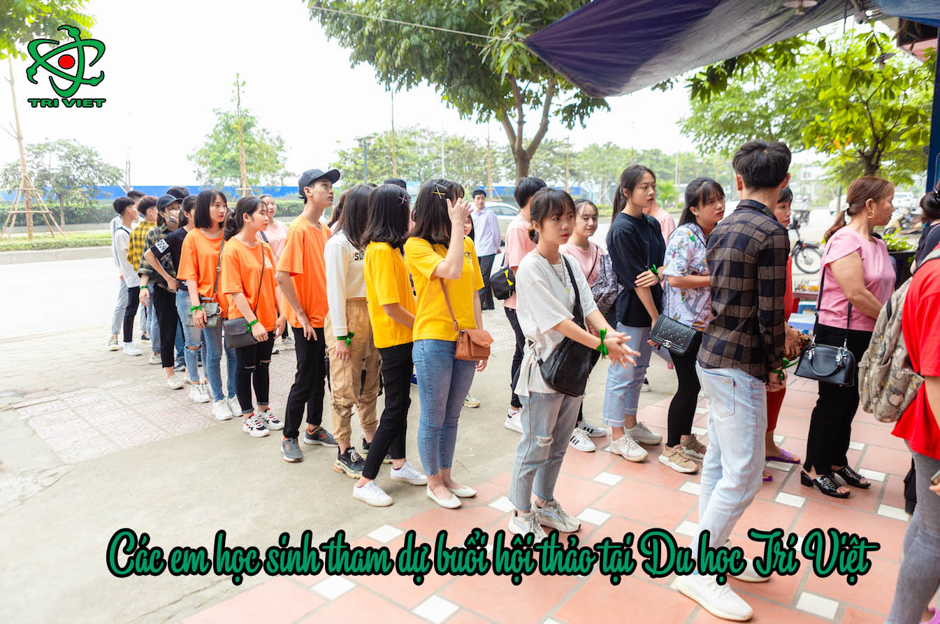 Sự tham gia của các bạn học sinh Trường THPT Thanh Sơn - Phú Thọ
